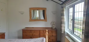 Sunset Cabin, watch the sunset over the north Devon horizon in this cosy cabin! - Image 4