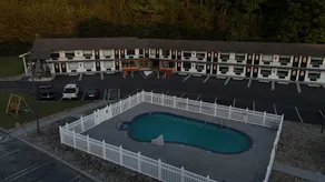 Motorcycle Inn - Image 3