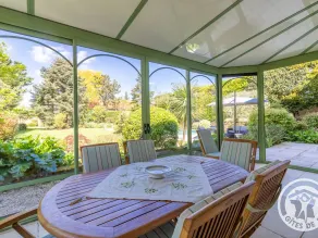Séjour de charme avec piscine à Saint-Georges-sur-Layon, proche de Saumur et des châteaux de la Loire - Image 5