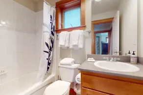 Dog-friendly Westside Escape with fireplace, W/D, fenced yard - 3 miles to beach - Image 3