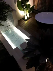 Exclusive use boutique luxury holiday residence with outdoor bath - Image 4
