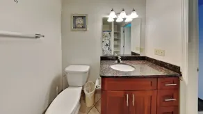 2 BR 2 BA Pool View Unit i opdateret Put-in-Bay Condo - Great for familier! - Image 3