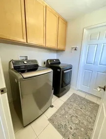 Spacious and Private Vacation Rentals in Poway CA. - Image 2