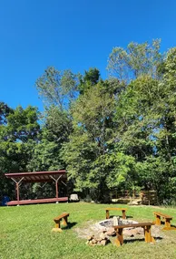 Fairy House – A Cozy Retreat at Morning Dew Hop Farm - Image 2