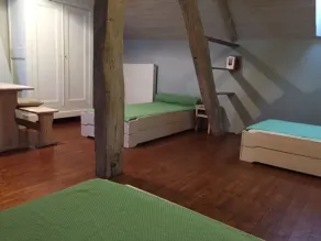 Charming 17th Century House with Modern Comforts, Large Garden, Garage, and Outdoor Activities - Image 3