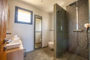 Nice villa completely renovated - Image 3