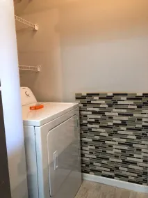 SUNNY DELIGHT! pets ok! UPDATED HEATED POOL VACATION CONDO. Safe gated community - Image 3