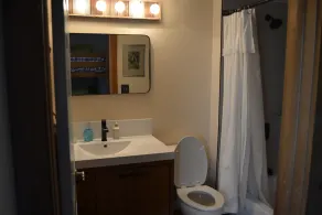 Condo < 1mi. from Mt. Snow / Free Shuttle - Image 4