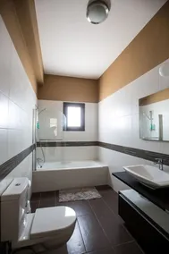Villa Protaras Deluxe, Fabulous and Luxurious 7BDR Villa, Pres de Fig Tree Bay Beach - Image 4