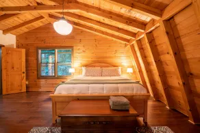 Stunning 5BR Lodge - Hot Tub & Table Rock Views - Image 4