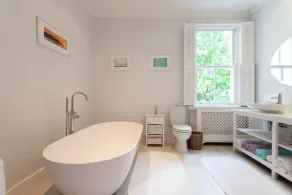 Beautiful family/group house in Parsons Green, London SW6 - Image 2