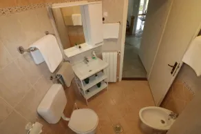 Apartment in Poreč with Terrace, Air condition, WIFI, Dishwasher (4400-9) - Image 3