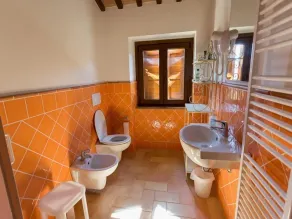 Villa i Le Marche med fantastisk utsikt - Image 2