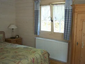 Ferienhaus für bis zu 8 Personen mit eigener Terrasse - Image 3