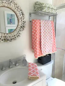 Charming & Private Santa Cruz Cottage 3 Blocks from the Beach - Image 3