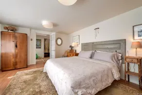 Sunny Shores Beach House w/ Mountain Views - Image 4