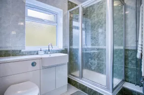 Longview - 4 Bedroom Holiday Home - Pembroke Dock - Image 3