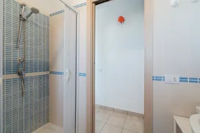 Holiday Apartment \"Giulietta\" with Sea View, Balcony & Wi-Fi - Image 4