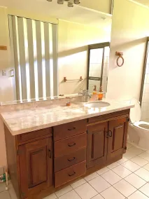 Wunderbarer Blick auf das Meer, 5 Schlafzimmer Haus in erstaunlichen Privatbesitz am Strand. - Image 4