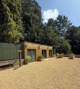 Country Retreat, Wood Burning Stove, Air Con, Parking & Dog Play Fields nr Bath - Image 4