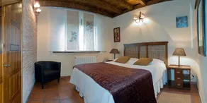 Apartment in the Sierra, duplex type with 2 bedrooms and Garden - Image 3
