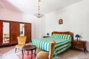 Apartment with 3 bedrooms, 2 bathrooms, and a terrace with a barbecue - Image 4