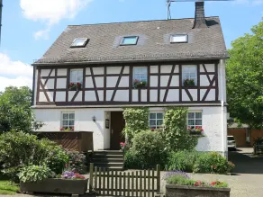 The \"Mohnblume\" vacation apartment impresses with its cozy atmosphere. - Image 4