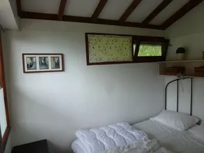 Staccata soleggiata casa vacanza con lago e sulle montagne, piscina, stufa a pellet - Image 5