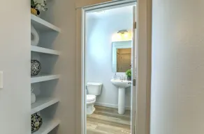 Cozy house for families and friends. Situated in a peaceful neighborhood. - Image 3