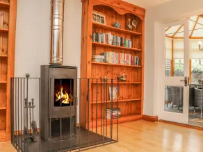 Fig Tree Cottage - Image 2