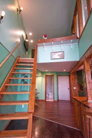Unique Outdoorman's Dream! 25 Minutes to Chattanooga! Full Kitchen! Unique Stay - Image 2