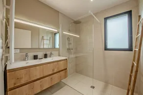 Maison Simone - Belle Maison pour 6 avec Jacuzzi - Image 2