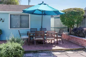 8th Avenue Beach Cottage - Image 4