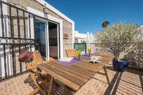 Traditional Holiday Home \"Casa Tabaiba\" in Alcalá with Sea Access and Own Terrace - Image 4