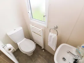 82 Manorbier Park - Image 3
