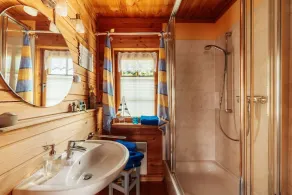 * cozy wooden house - approx. 70 square meters with fenced garden - dogs welcome - WLAN incl - Image 3