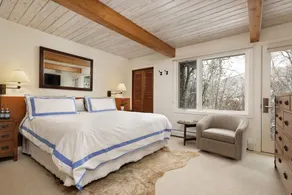 Deluxe 2 Bedroom Apartments at Resort with Outdoor Pool & Hot Tub - Image 5