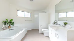 The Gem 39B Emerald Drive - Image 3