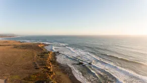 One of a kind property- An Acre on the Ocean & Classic Beach Cottage - Image 4