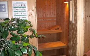 4-star disabled-friendly non-smoking apartment; pets on request - Image 2