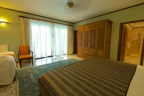 NAI HARN BEACH - Outstanding 6 Bedroom Pool Villa - Image 5