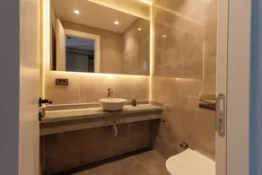 Villa Loca - Image 3