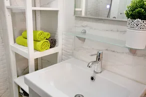 Holiday Home 'Beach Studio Apartment Canteras' with Sea View & Wi-Fi - Image 3
