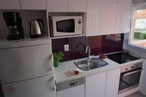 Modern A4 studio for 2–3 people with 2 pools - Image 5