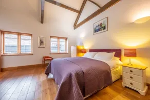 Waterside Barn - Image 5