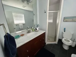 Relaxing Waterfront Canal Home in Treasure Island - Image 2
