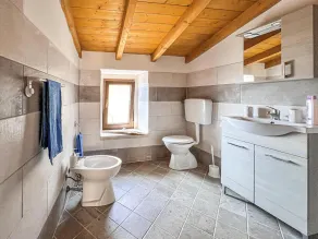 Favisi Rooms - Image 2