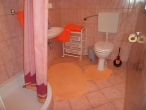 House Mira - Image 5