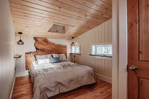 Two bedroom treehouse in United States of America, Sanford - Image 5