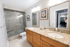 Luxury Oceanfront Condo - Image 3